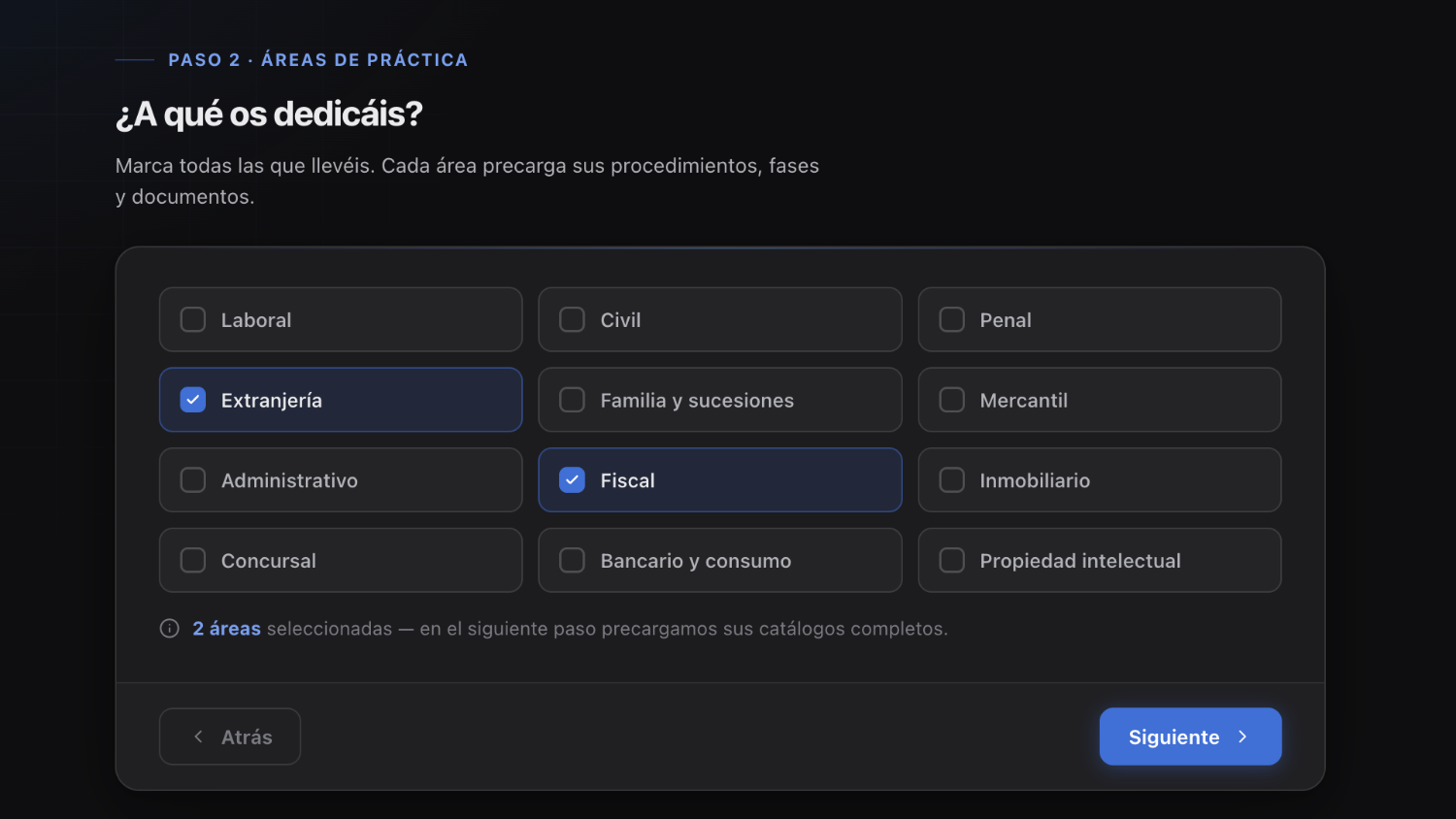 Alta, paso 2: eliges tus áreas de práctica — Extranjería y Fiscal marcadas